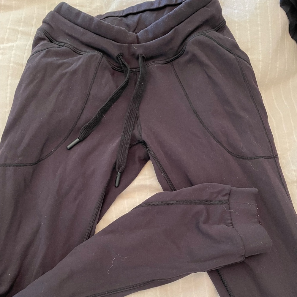 Black Lululemon joggers. Size 2